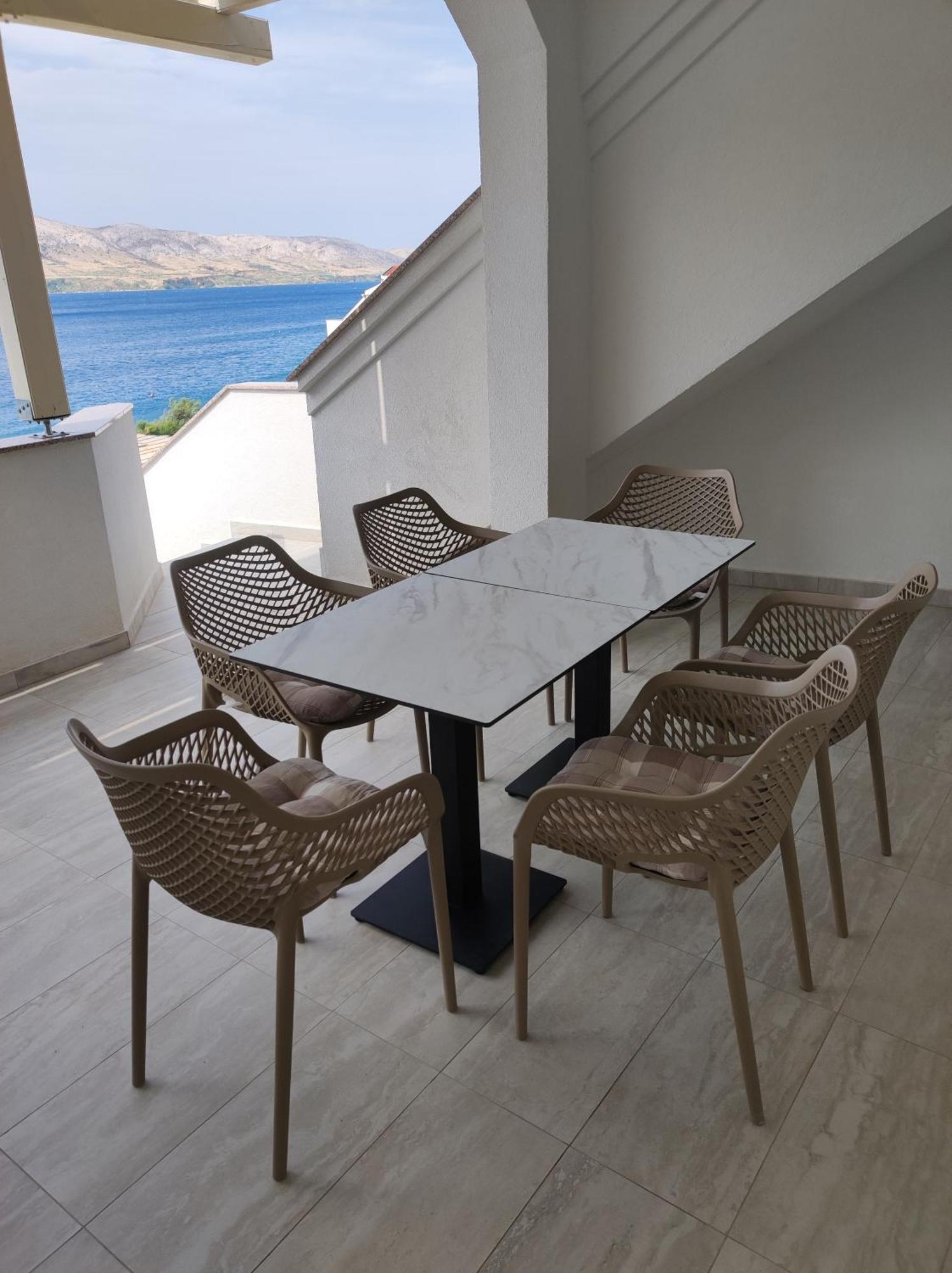 Apartments Katica Metajna Luaran gambar